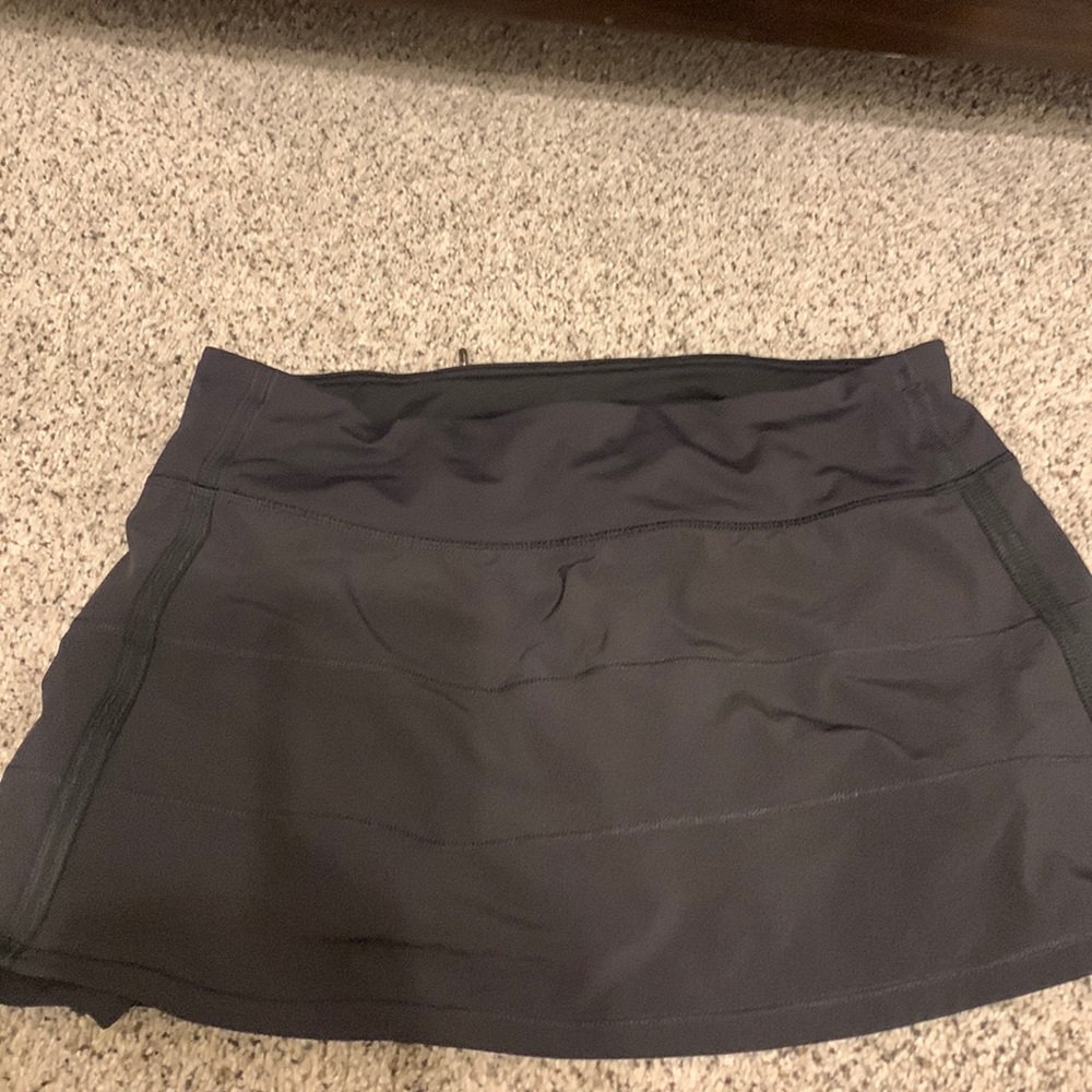 Lulu Lemon golf skirt